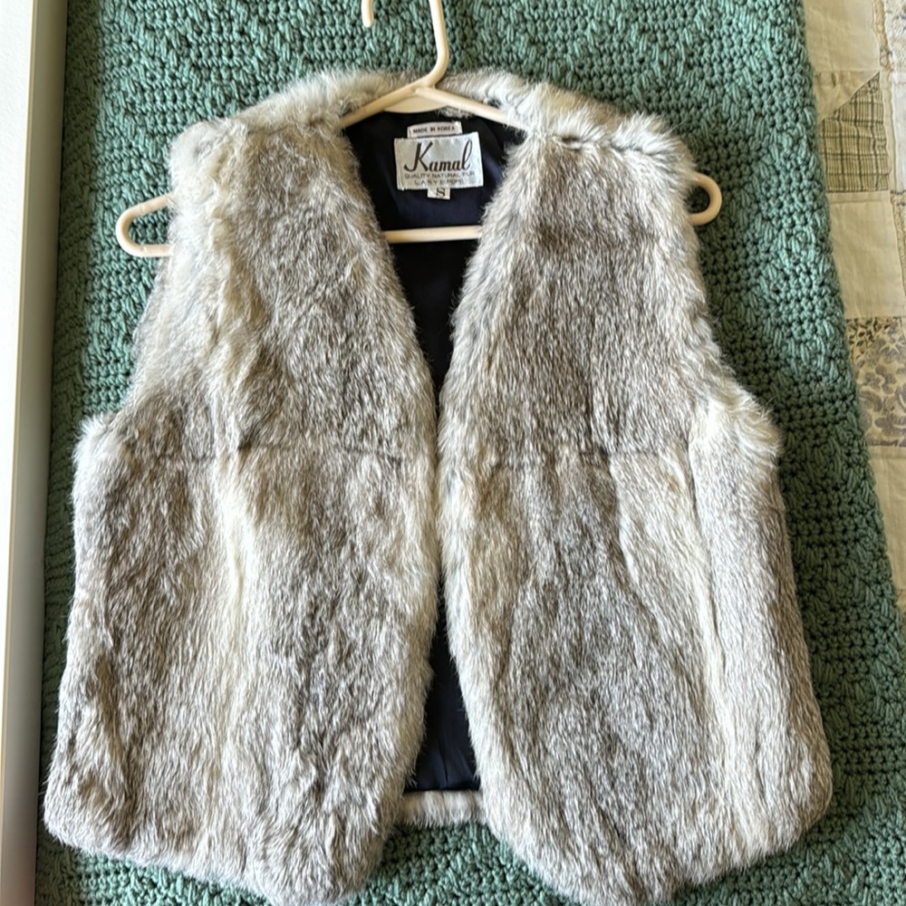 Vintage Kamal Genuine Fur Front Clasp Closure Vest
